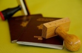 Kazanılmış hak aylığı derecesine göre yeşil pasaport alınabilir mi